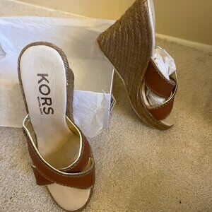 KORS - Michael Kors Brown Leather Espadrilles - New